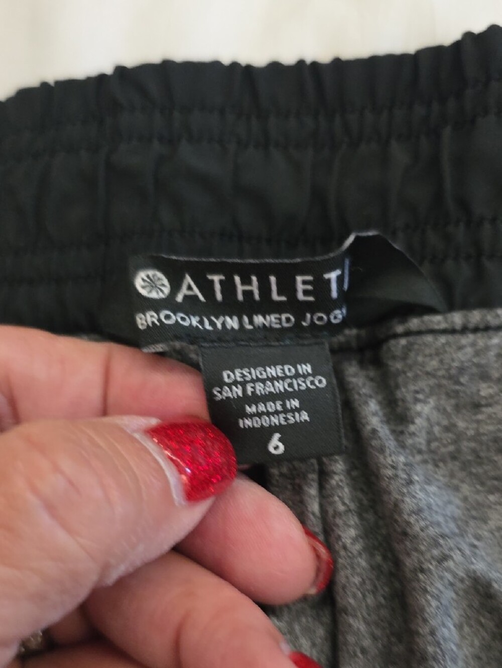 Athleta Brooklyn Lined Jogger Pants Black Women's Size 6 Travel Athleisure - Picture 6 of 12
